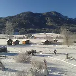 Gaestehaus Nemast 公寓