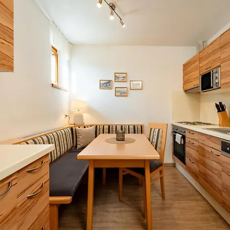 Gaestehaus Nemast Appartamento *