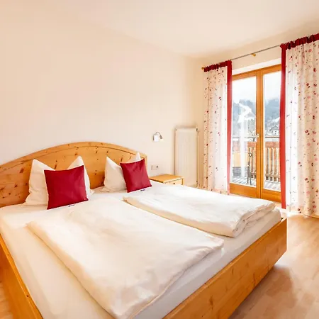 Gaestehaus Nemast * Weissensee