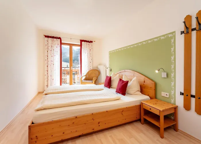 Gaestehaus Nemast Apartman *