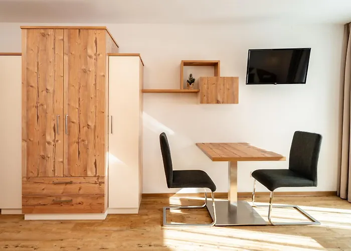 Gaestehaus Nemast Apartman *